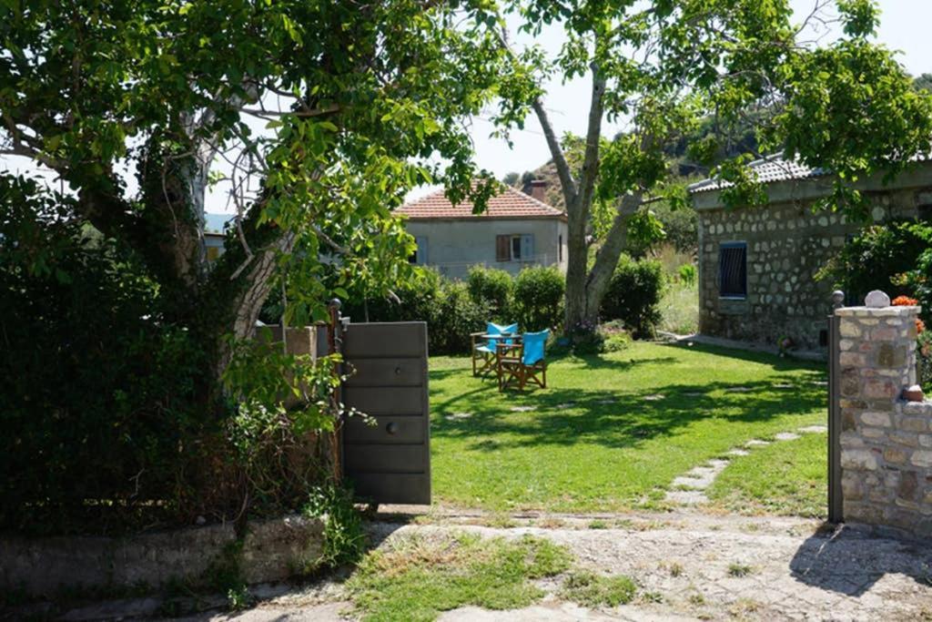 Ατθισ Cozy Cottage Argyra ภายนอก รูปภาพ